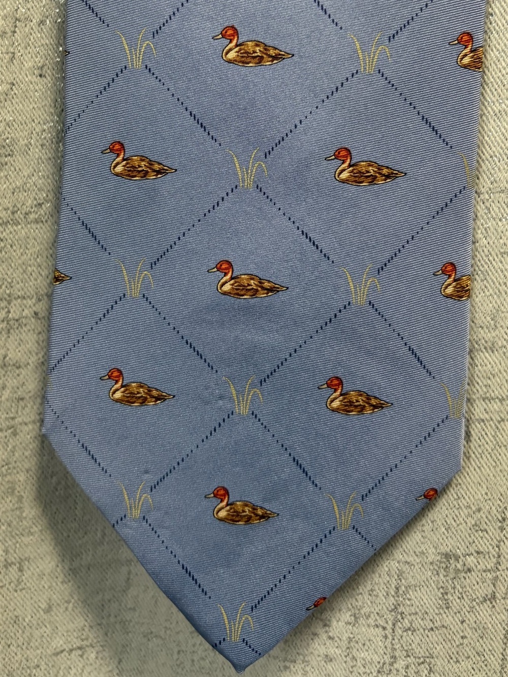Brooks Brothers Light Blue Duck Motif Men’s Tie ITALY USA